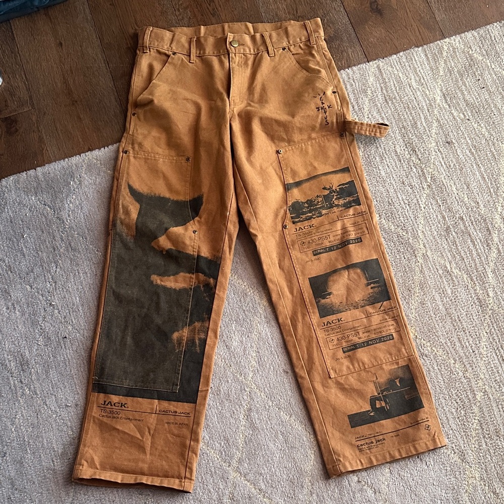 Cactus Jack by Travis Scott Tan Graphic Cargo Pants